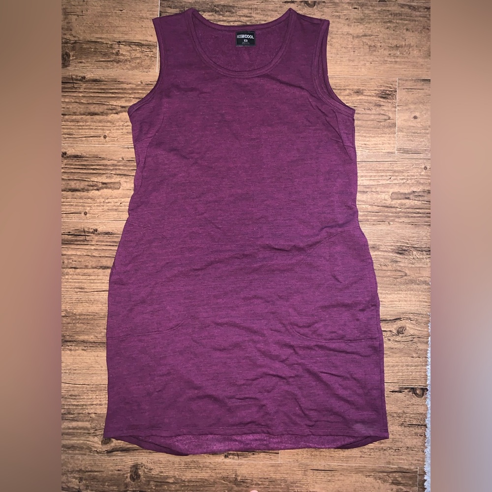 32 Degrees Cool Size Medium Purple Rounded Neckline Sleeveless Dress